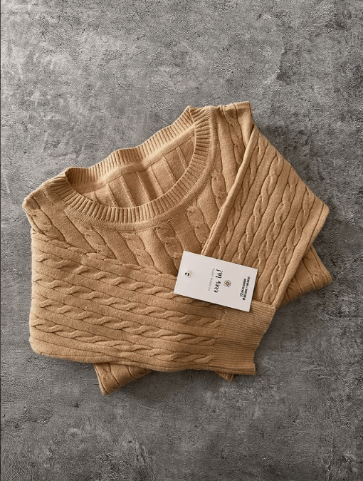 Sweater color camel tejido de mujer estilo clásico